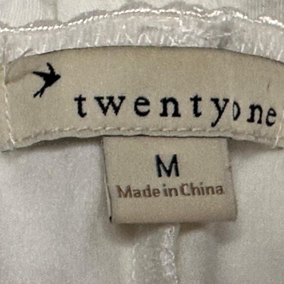 Twenty One Vintage White Laced - Picture 4 of 4